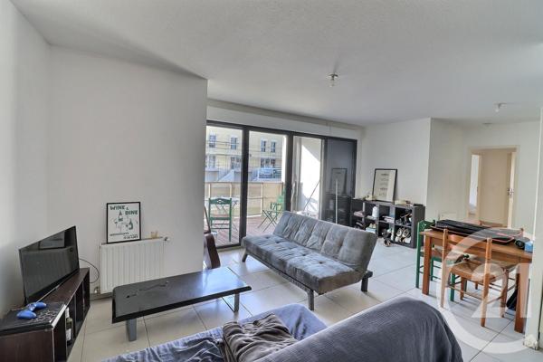 Appartement F3 à vendre  3 pièces - 58,77 m 2   LE BOUSCAT  - 33