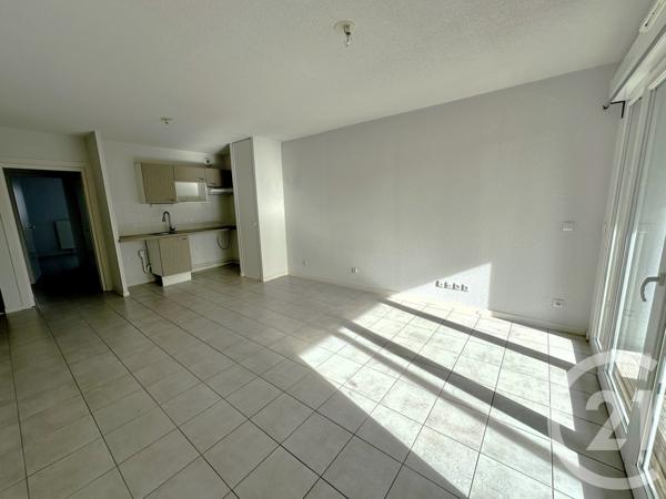 Appartement F3 à vendre  3 pièces - 58,77 m 2   LE BOUSCAT  - 33