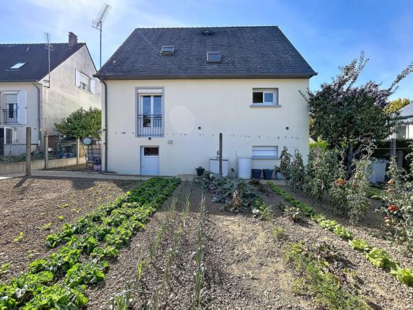 Maison Chateau Gontier Sur Mayenne, 3 chambres, garage, jardin