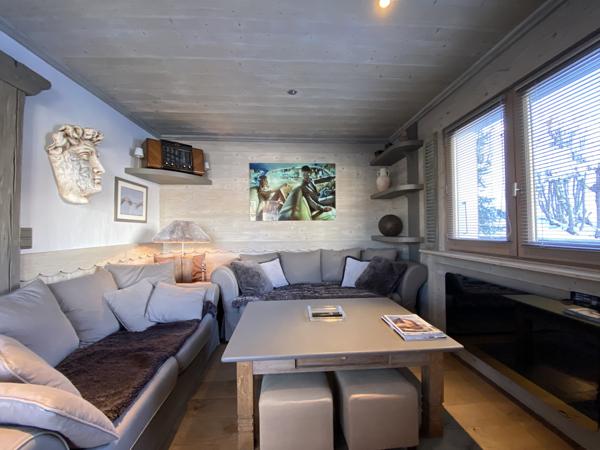 Megève (74120) APPARTEMENT JOLIMENT RENOVÉ - PROCHE COEUR DU VILLAGE