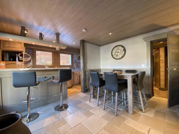 Megève (74120) APPARTEMENT JOLIMENT RENOVÉ - PROCHE COEUR DU VILLAGE