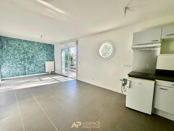 Appartement La Rochelle quartier la genette 2 pièces 42 m2 €249 000 ** - Référence HDO654E