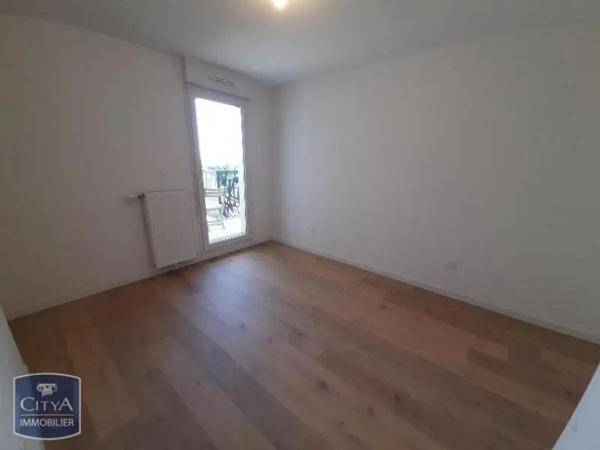 Appartement à louer 4 pièces 85.9m²