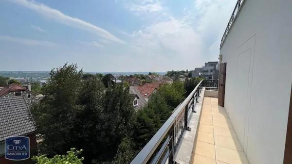 Appartement à louer 4 pièces 85.9m²