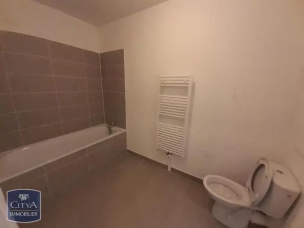 Appartement à louer 4 pièces 85.9m²