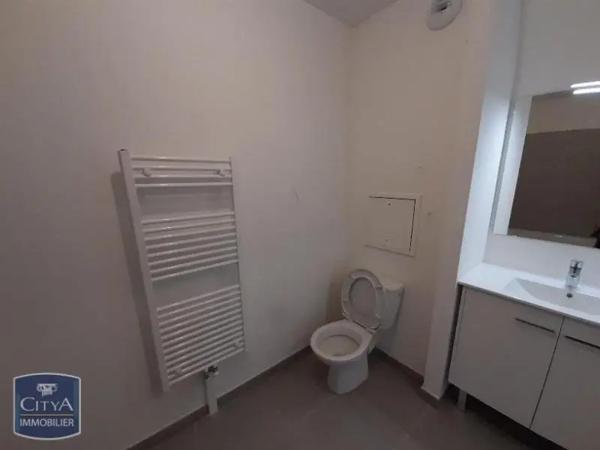 Appartement à louer 4 pièces 85.9m²