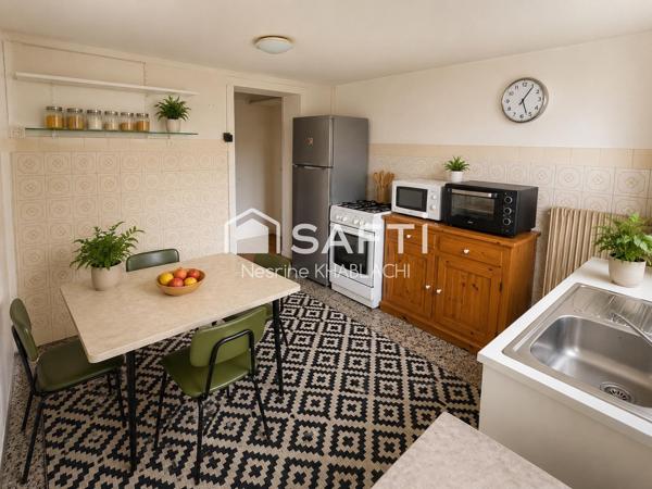 Maison mitoyenne 70m2 2 ch. avec terrasse et jardin