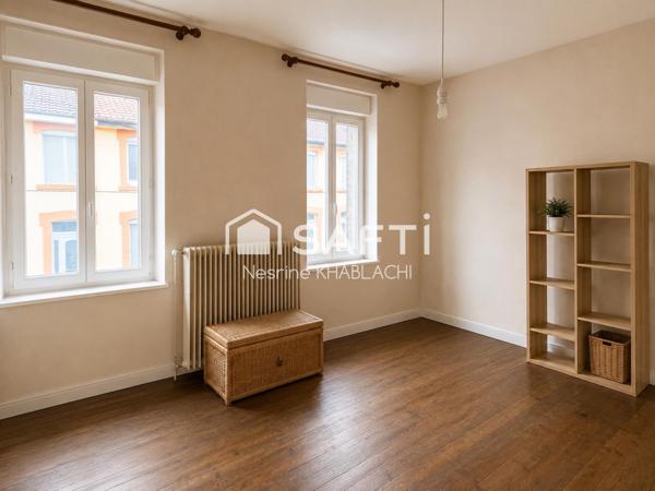 Maison mitoyenne 70m2 2 ch. avec terrasse et jardin