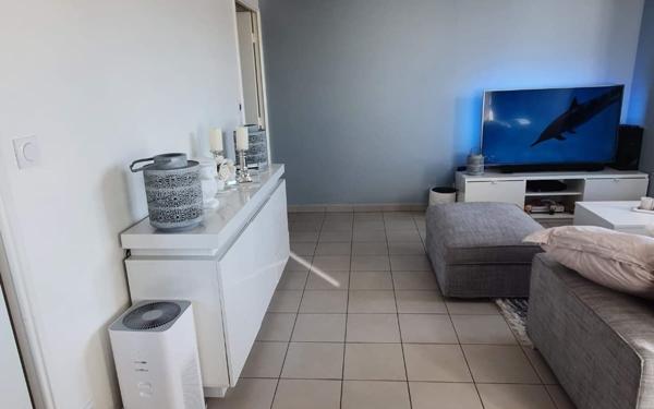 Appartement à louer    2 pièces •  Vénissieux