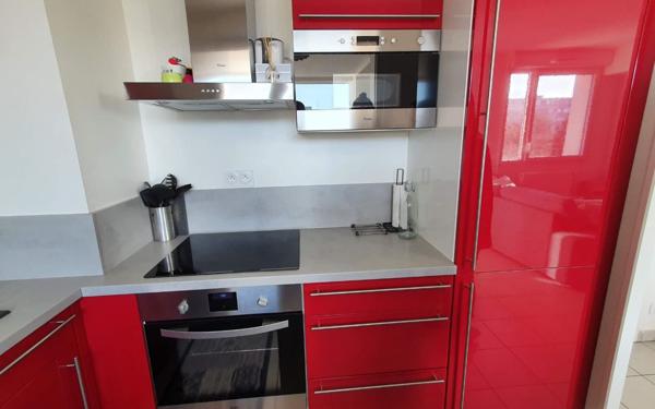 Appartement à louer    2 pièces •  Vénissieux