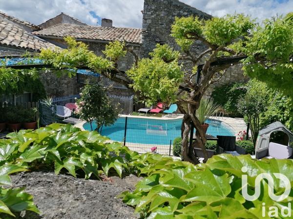 Maison à vendre 26 pièces 433 m² Saint-Marcel-d'Ardèche
