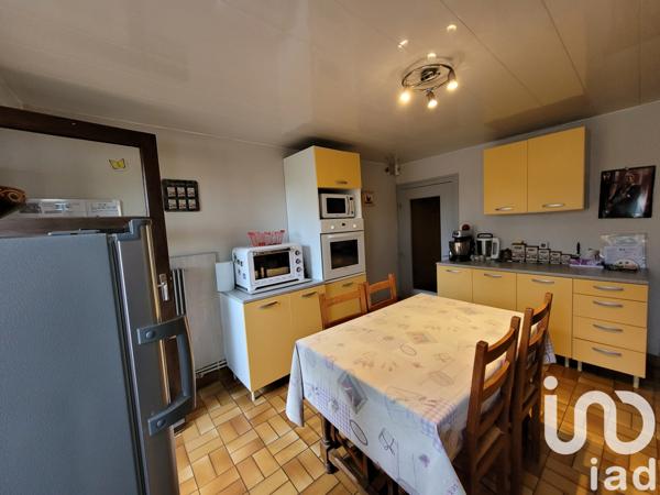 House for sale 4 rooms 80 m² Charolles