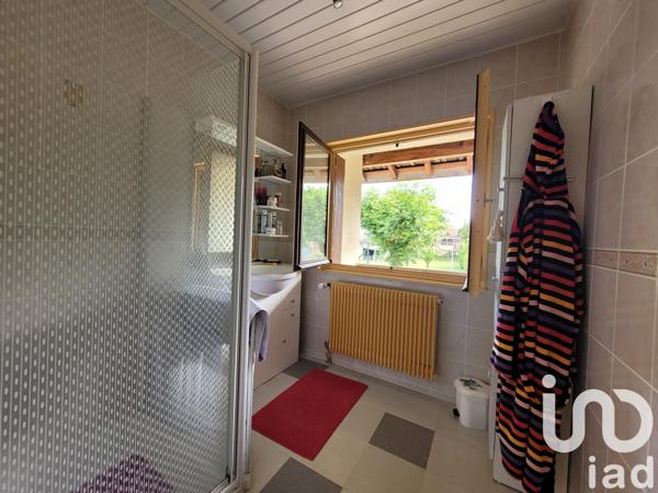 House for sale 4 rooms 80 m² Charolles