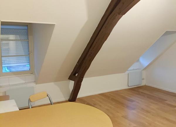 Appartement à louer  2 pièces • 30 m2 Mamers