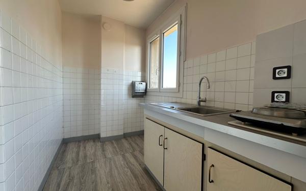 Appartement à vendre    1 pièce • 28,25 m2 Saint-Maur-des-Fossés