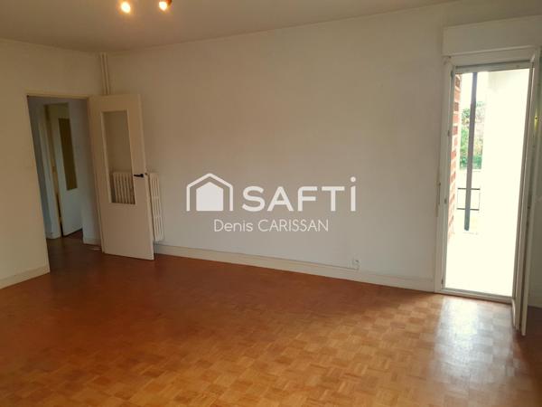 T3 + balcon, cave et place de stationnement