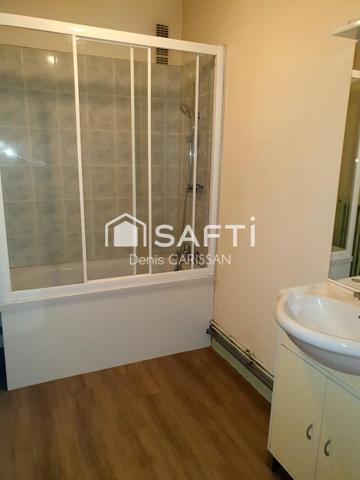 T3 + balcon, cave et place de stationnement