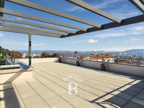 Clermont-Ferrand, Appartement 4 Chambres -  204 m² à vendre