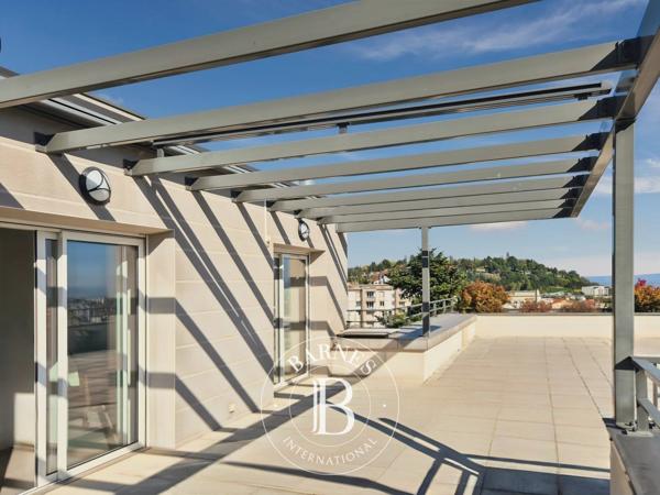 Clermont-Ferrand, Appartement 4 Chambres -  204 m² à vendre