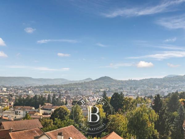 Clermont-Ferrand, Appartement 4 Chambres -  204 m² à vendre