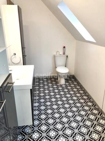 ***GAINNEVILLE***maison non mitoyenne de 126m² avec vie de plain pied composée de 4 chambres, 2 salles de bains, jardin et garage