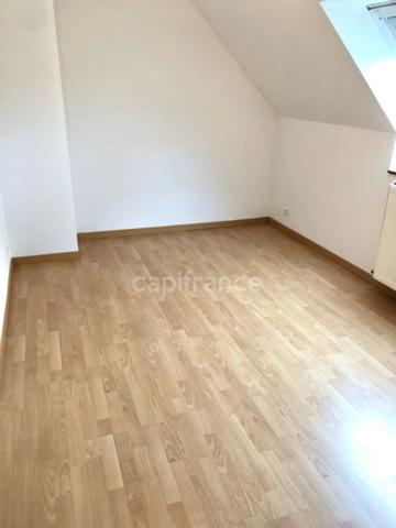 ***GAINNEVILLE***maison non mitoyenne de 126m² avec vie de plain pied composée de 4 chambres, 2 salles de bains, jardin et garage