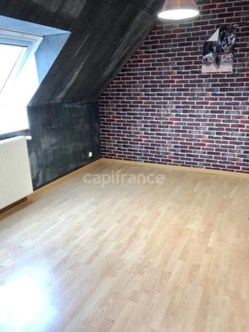 ***GAINNEVILLE***maison non mitoyenne de 126m² avec vie de plain pied composée de 4 chambres, 2 salles de bains, jardin et garage