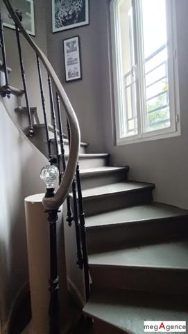 Maison à CARROUGES, 61320 - 7 pièces 228m²