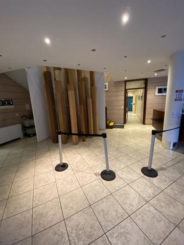 LOCAL PROFESSIONNEL A USAGE DE BUREAUX OU AUTRES POTENTIELS