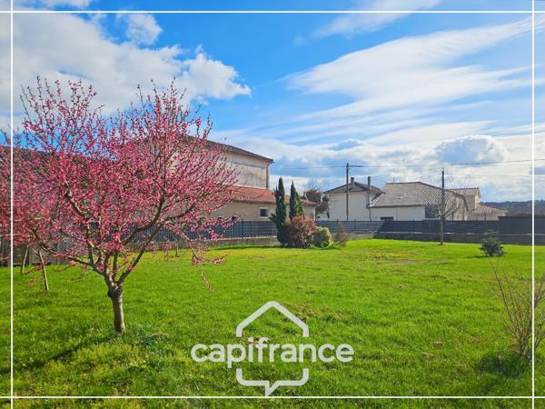 Maison contemporaine 2019 Plain-pied Espace professionnel indépendant Terrain avec CU