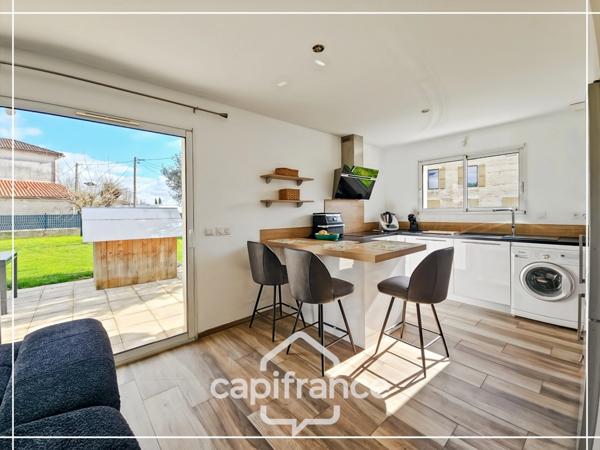 Maison contemporaine 2019 Plain-pied Espace professionnel indépendant Terrain avec CU