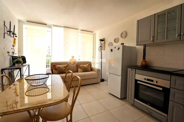 Vente                                                      Appartement
                        
                     2 pièces                      28 m2                     à Le Grau-du-Roi