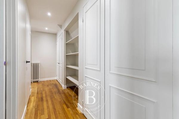 Paris 7ème, Appartement 2 Chambres -  70 m² à vendre