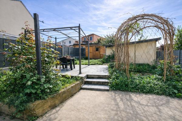 Mont valérien maison avec Jardin