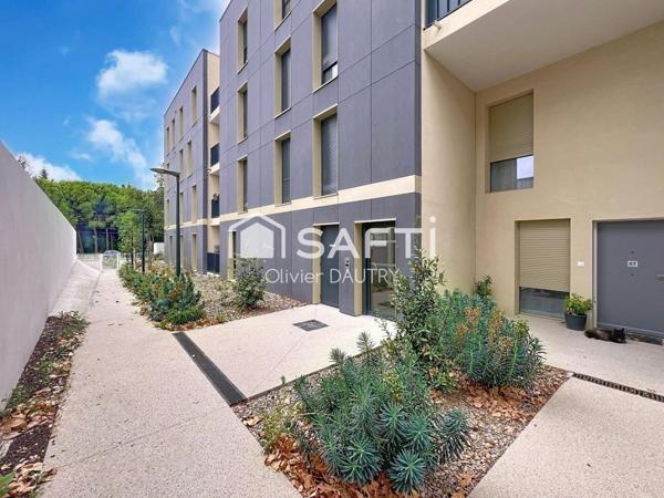 Appartement T3 lumineux – Dernier étage – Terrasse