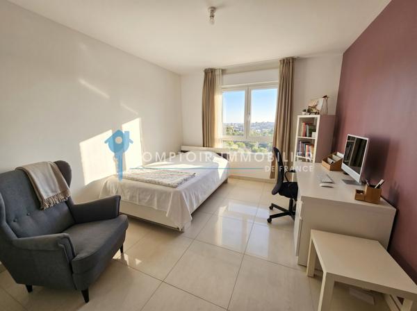 Maison
                                                                                                                                                                                                                                                                                                                        5 pièce(s)                                                                                                                                                                                                          3 chambre(s)                                                                                                                                                                                                          135  m²