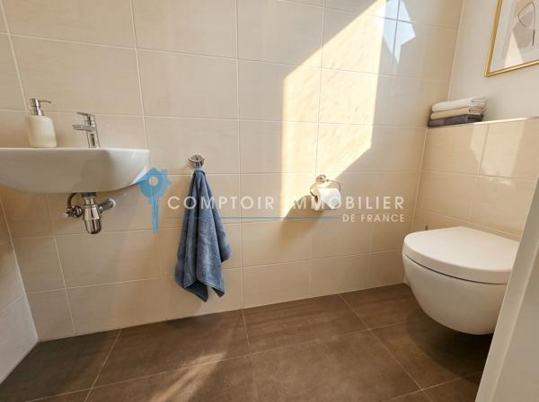 Maison
                                                                                                                                                                                                                                                                                                                        5 pièce(s)                                                                                                                                                                                                          3 chambre(s)                                                                                                                                                                                                          135  m²