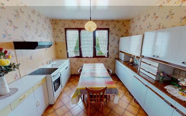 Maison à vendre    5 pièces •  Bertrange