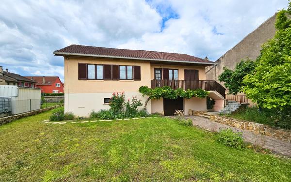 Maison à vendre    5 pièces •  Bertrange