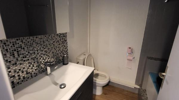 Appartement à VILLENEUVE LOUBET (06270)