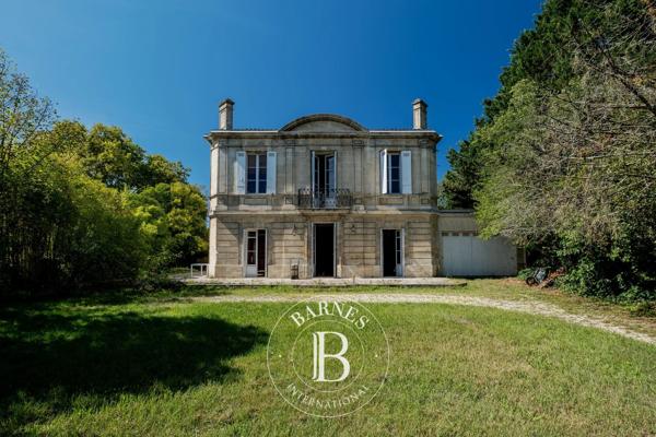 Bordeaux, Maison 5 Chambres -  210 m² à vendre