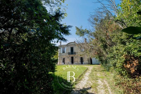 Bordeaux, Maison 5 Chambres -  210 m² à vendre