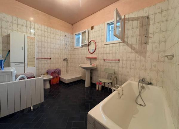 Maison à vendre 6 pièces de 177 m²