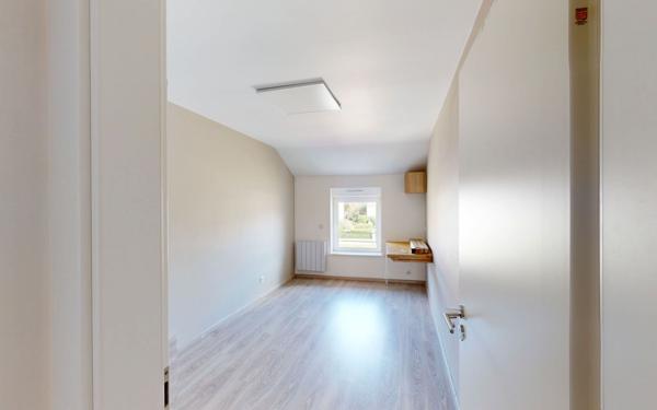 Appartement à vendre    4 pièces • 106 m2 Volstroff