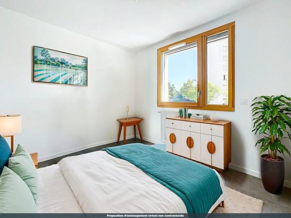 À vendre - T3, 3 pièces situé à Saint-Priest (69800)