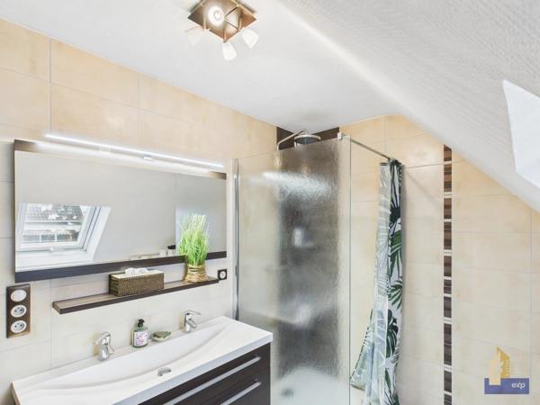 Maison familiale clé en main avec espace télétravail et pièce évolutive à Horbourg-Wihr