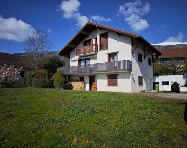 Maison 6 pièces 123m² à vendre à Saint-Jean-de-Gonville 01630
