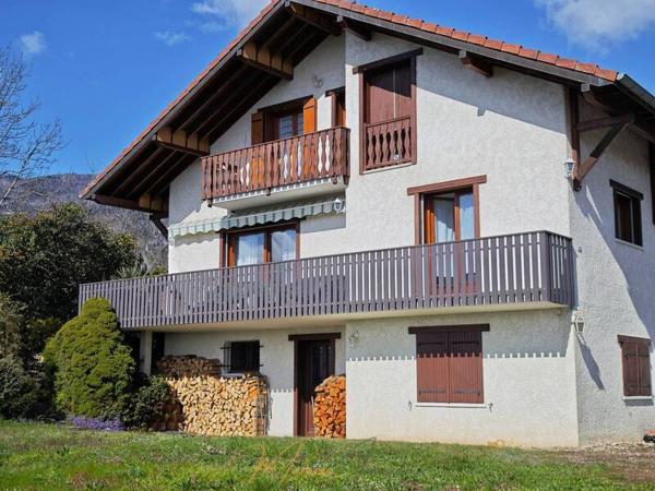 Maison 6 pièces 123m² à vendre à Saint-Jean-de-Gonville 01630