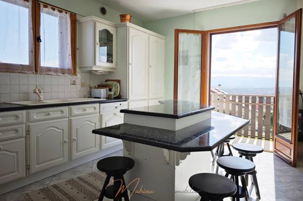 Maison 6 pièces 123m² à vendre à Saint-Jean-de-Gonville 01630