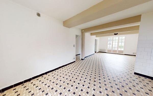 Maison à vendre    14 pièces •  Castelnaudary